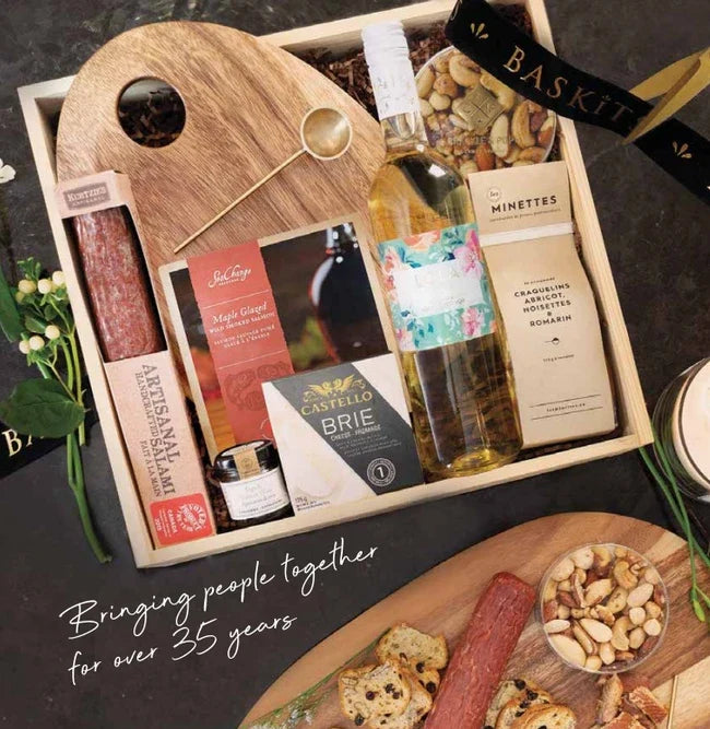 5 Best Things to Add to a Wine Basket for any Occasion